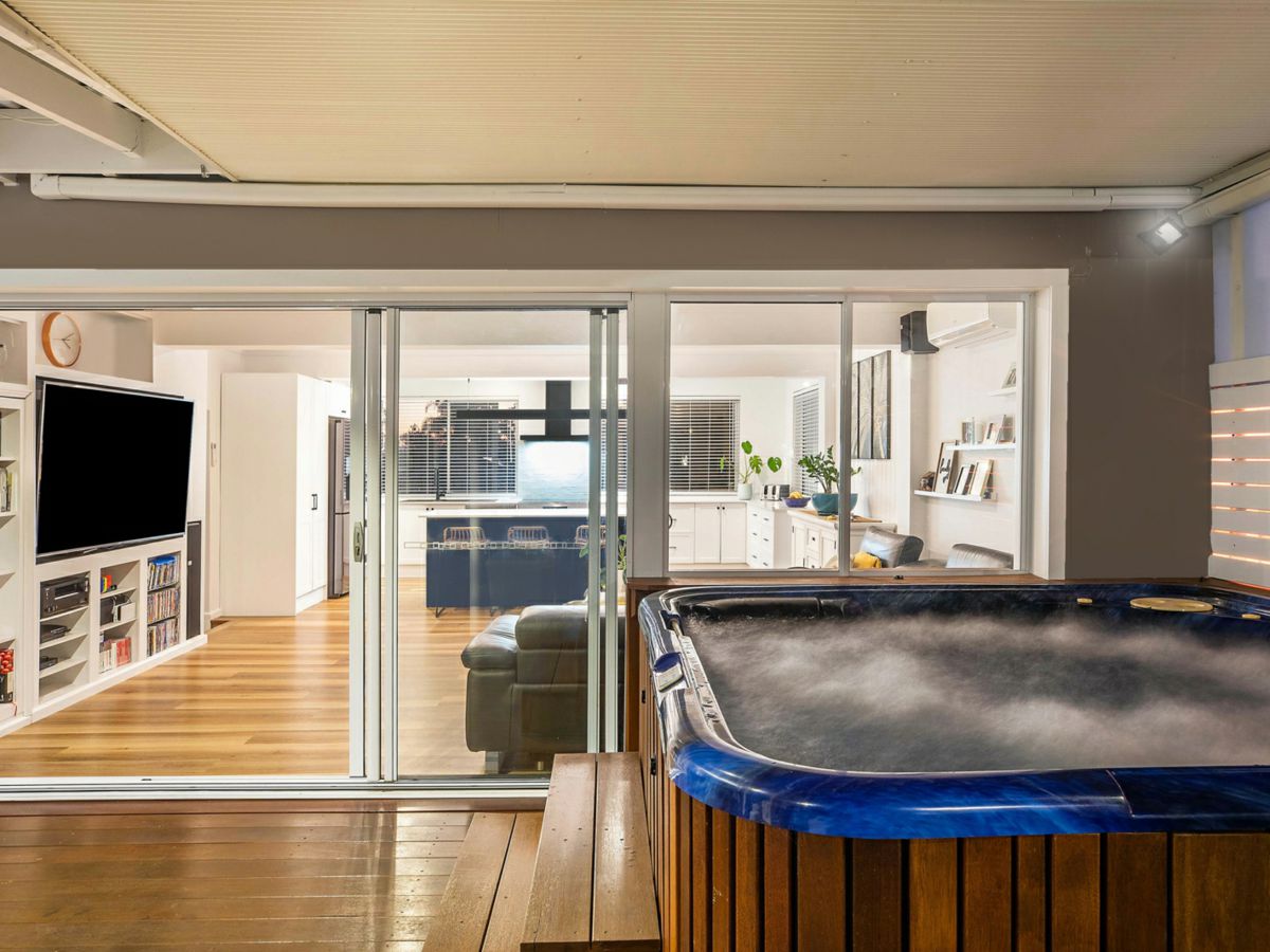 Jacuzzi_living_v2