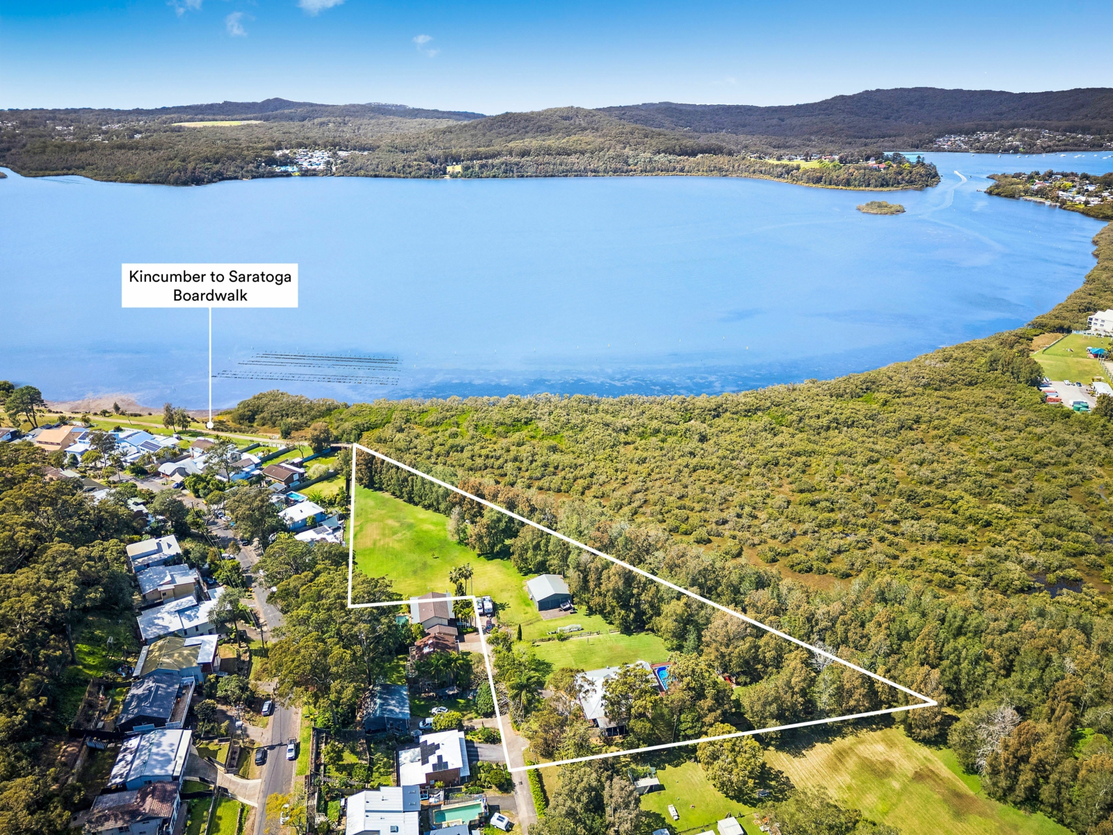44 Broadwater Drive, SARATOGA