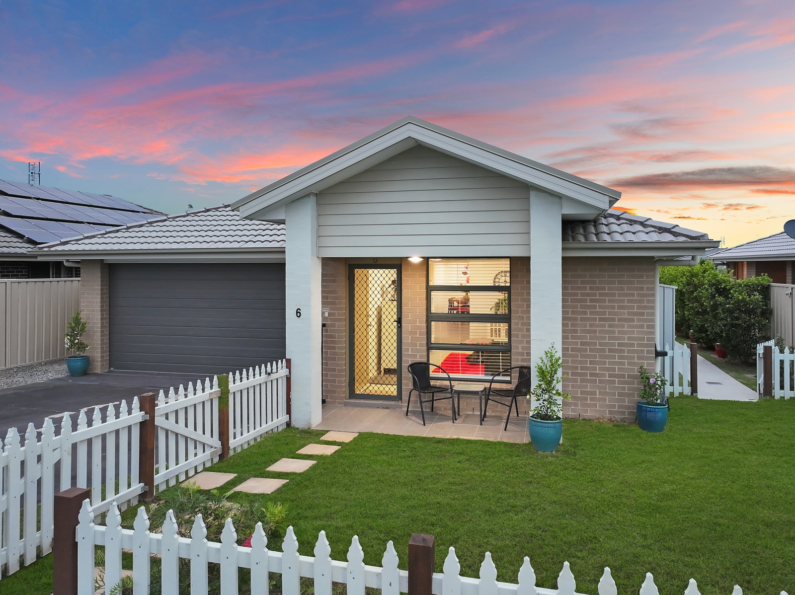 6 Cams Boulevard, SUMMERLAND POINT