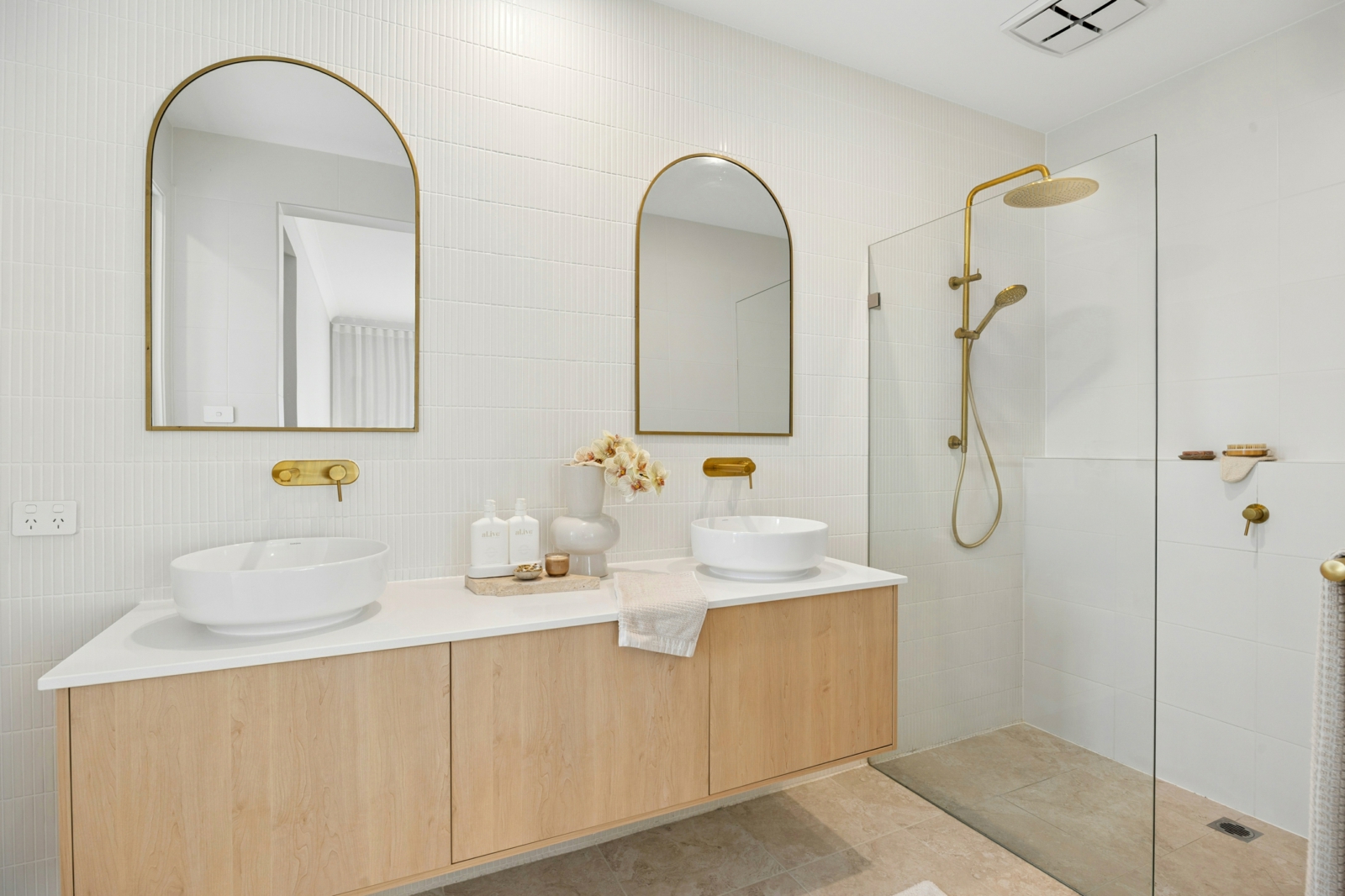 Ensuite
