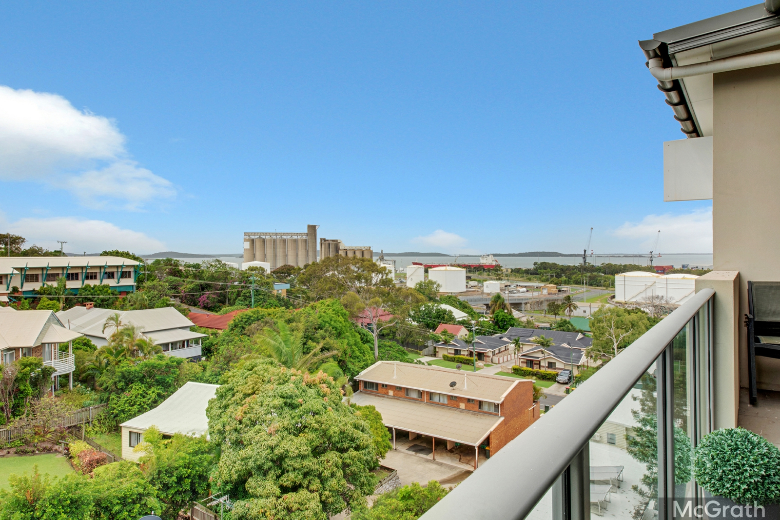 803/52 Oaka Lane, GLADSTONE CENTRAL