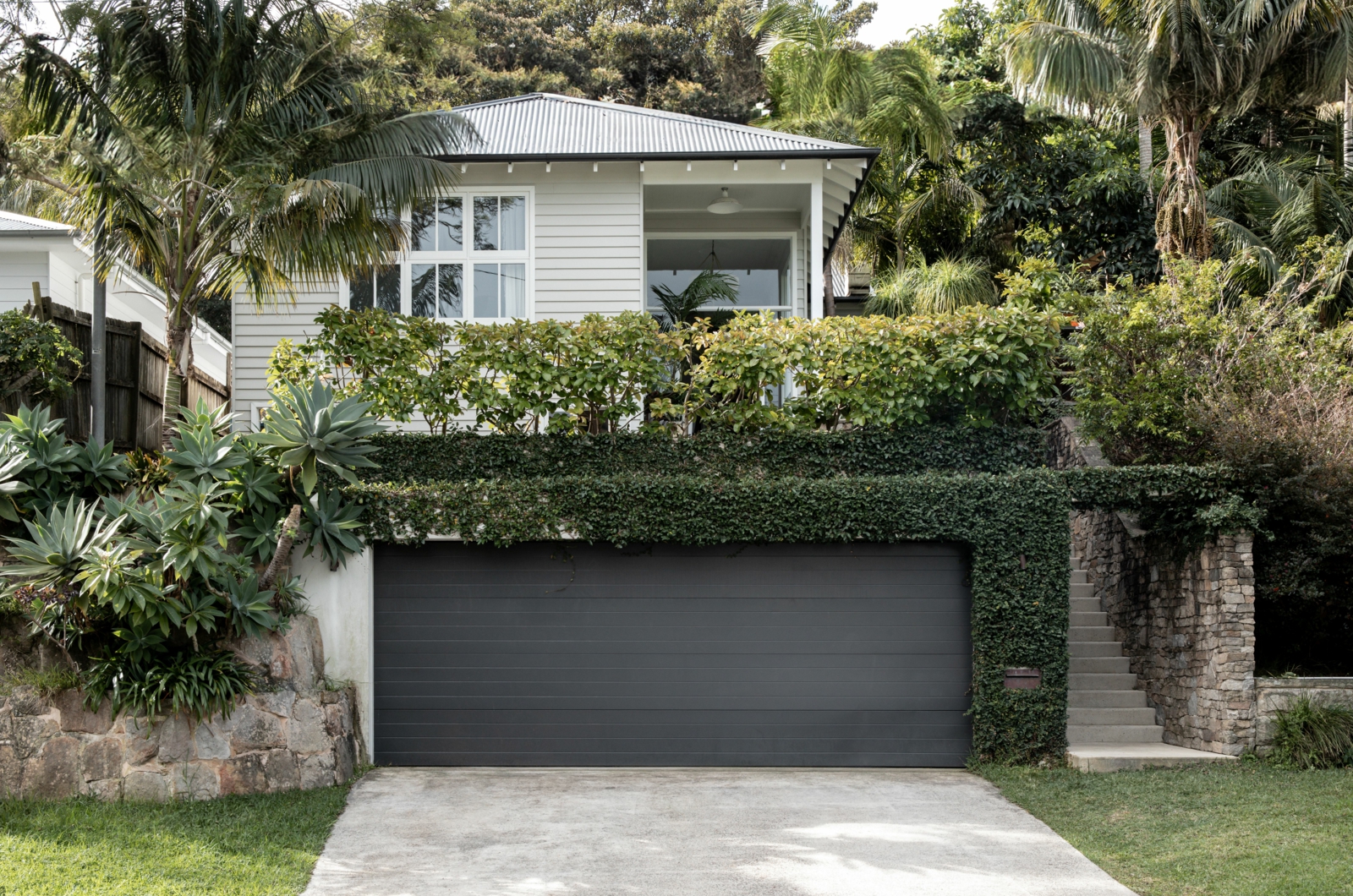 88 Irrubel Road, NEWPORT