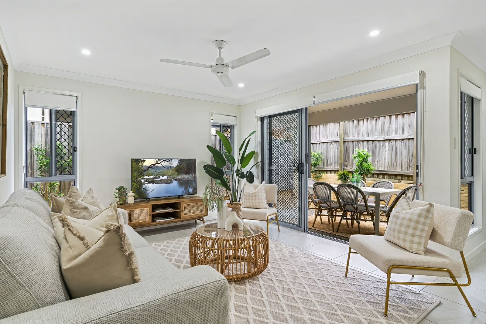 2/14 Kokomo Street, PEREGIAN BEACH
