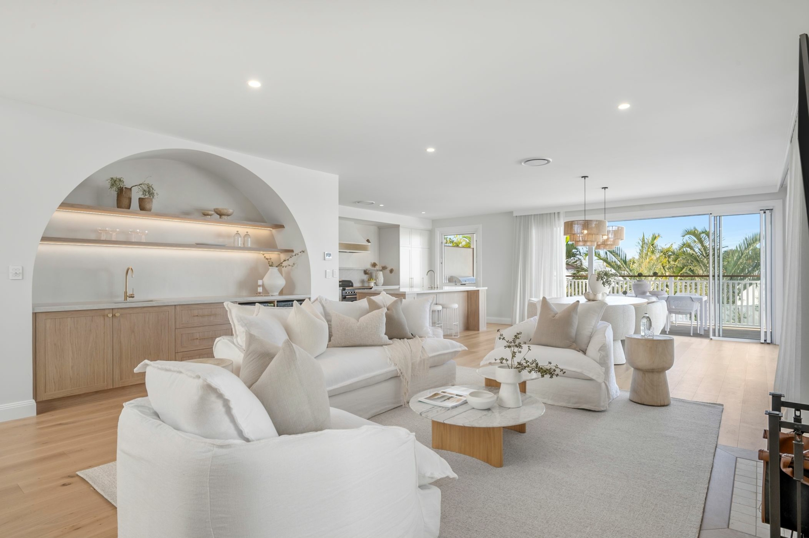 52 Southern Cross Parade, SUNRISE BEACH