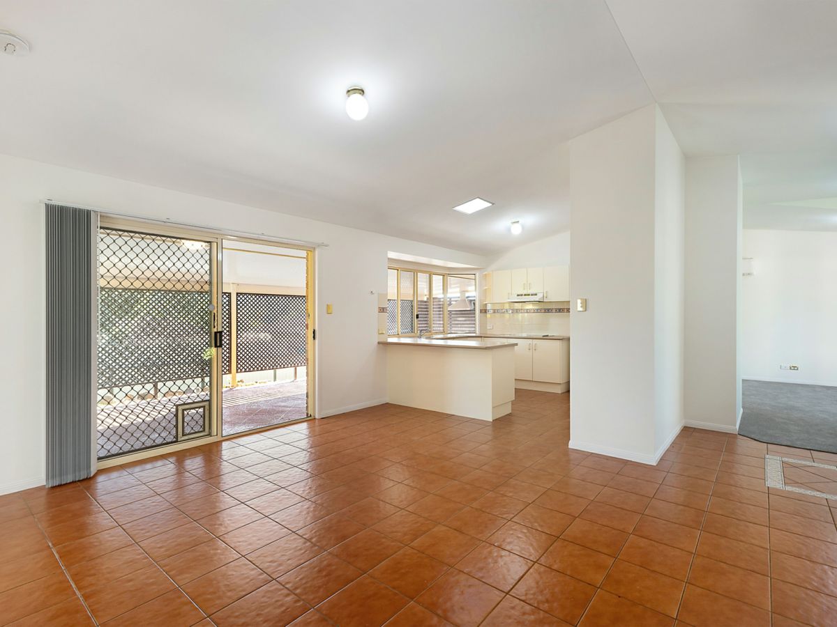 Dining_Kitchen