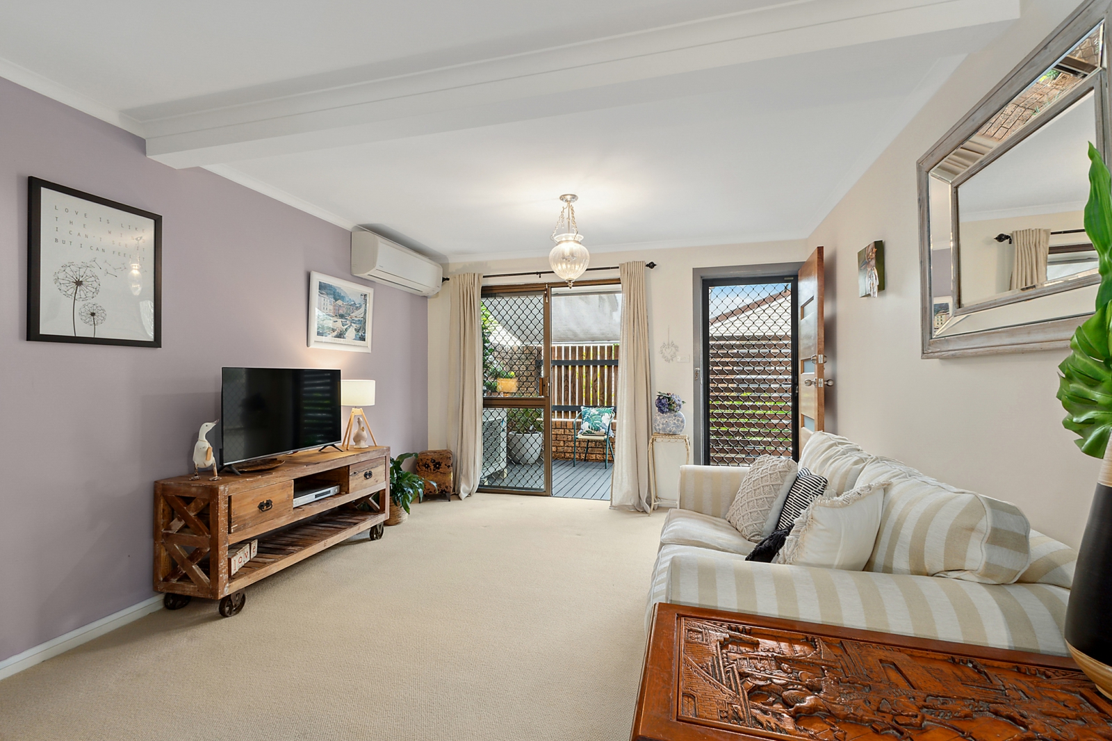 downstairs lounge_v3