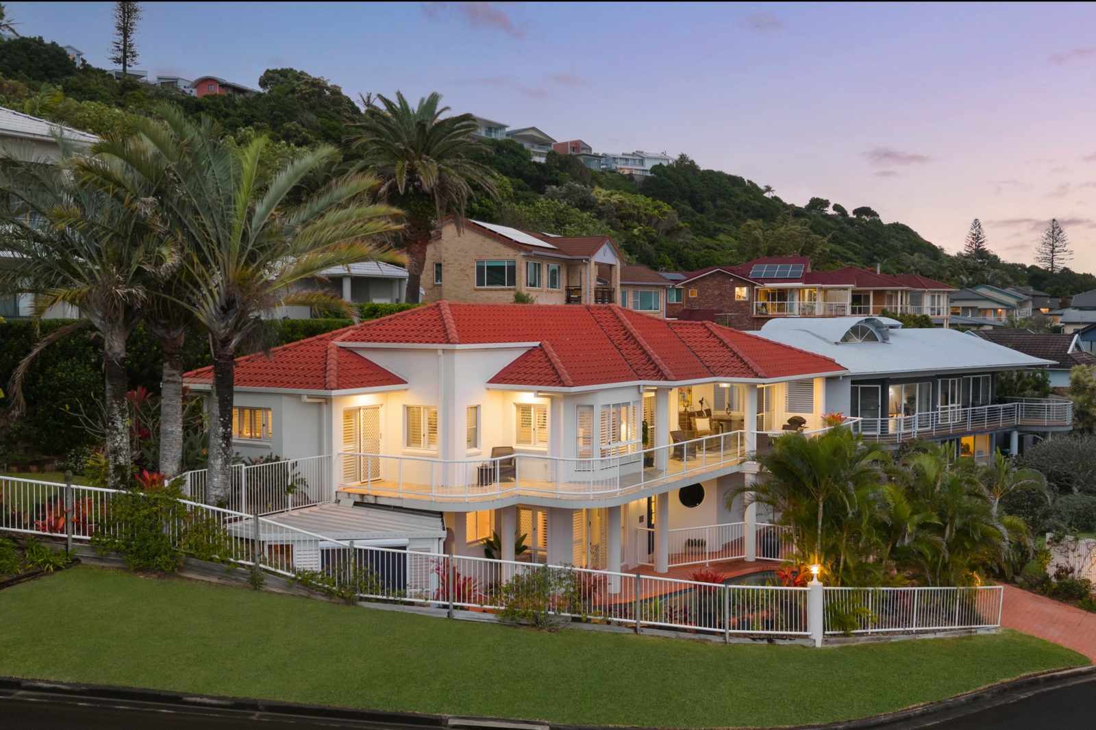 24 Pinnacle Row, LENNOX HEAD