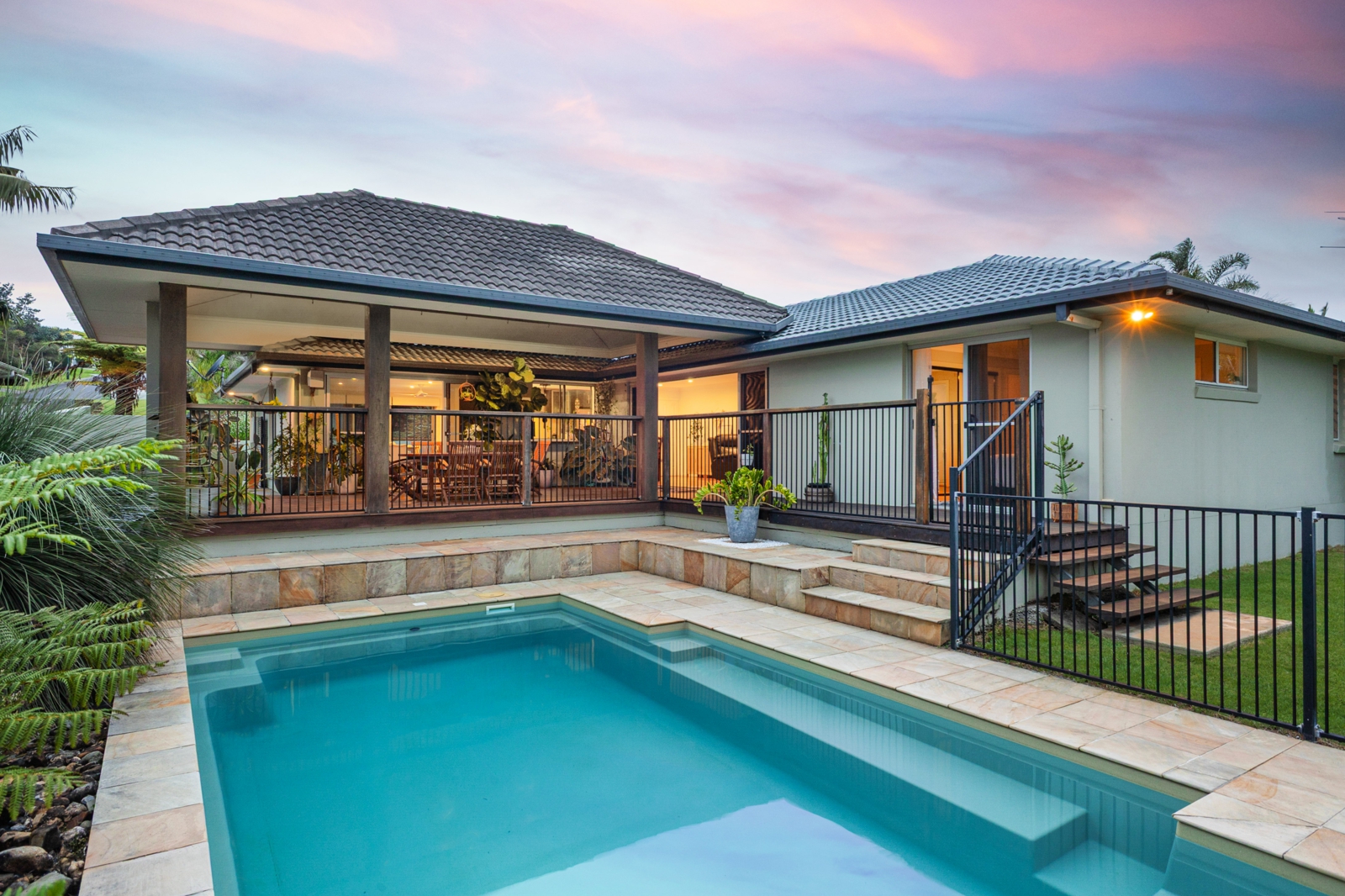 9.Dusk over pool.jpg