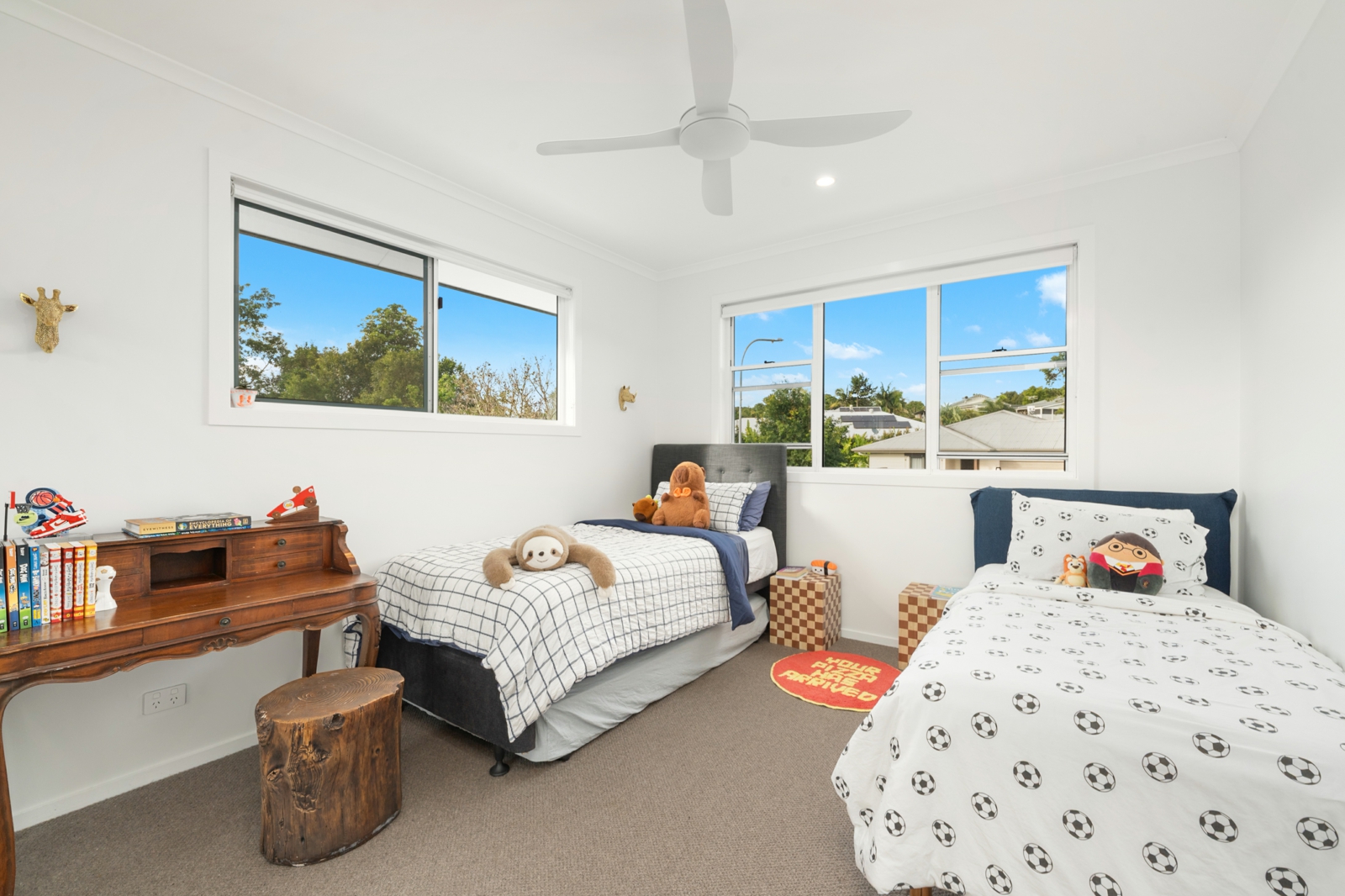 23. Bedroom 3.jpg