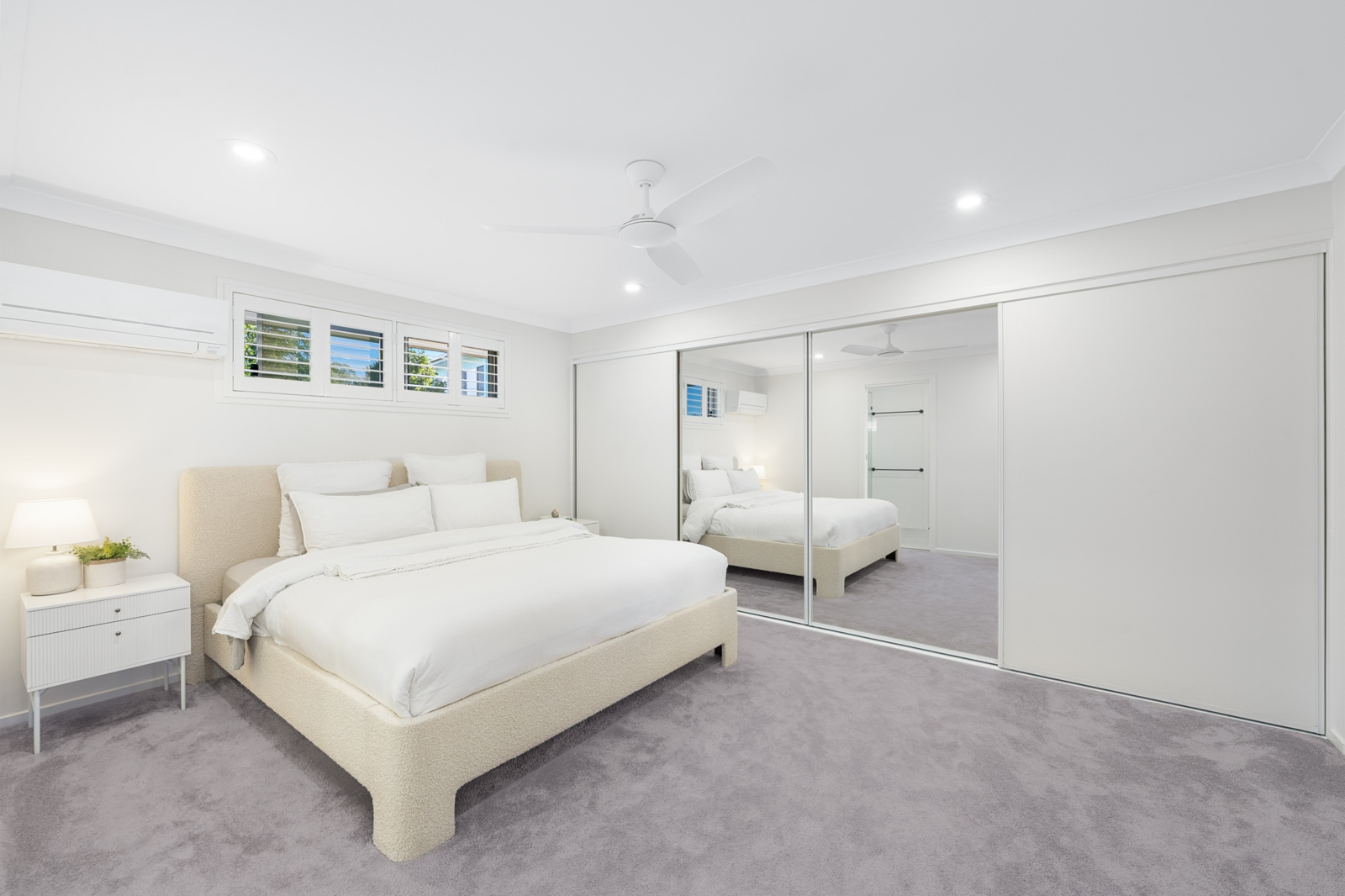 8. Bedroom 1.jpg