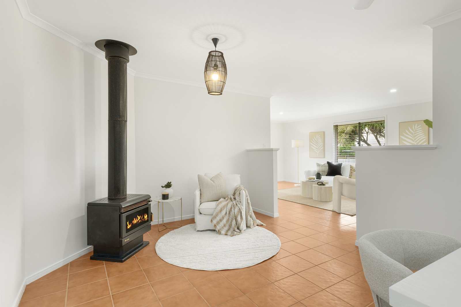 2.Fireplace Lounge.jpg
