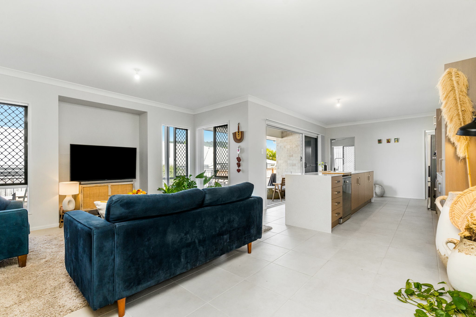14-web-or-mls-9-outrigger-rd.jpg