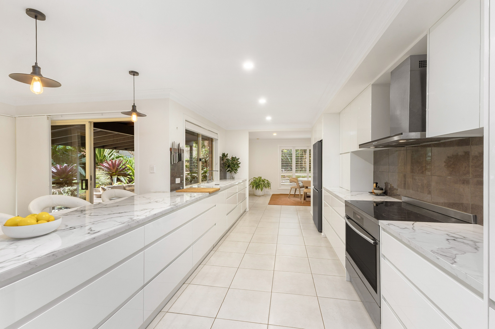 4.Kitchen.jpg