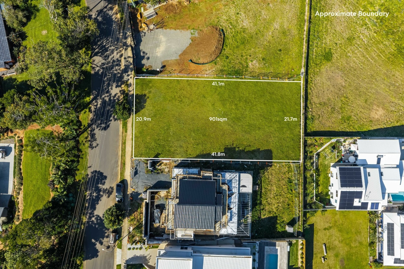 25 Stoneyhurst Drive - Boundary with Mea