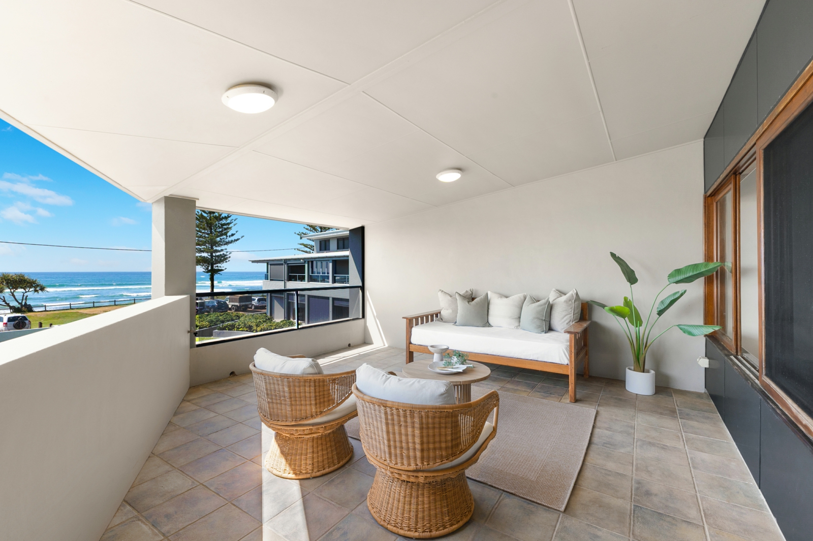 10. Alfresco Deck.jpg