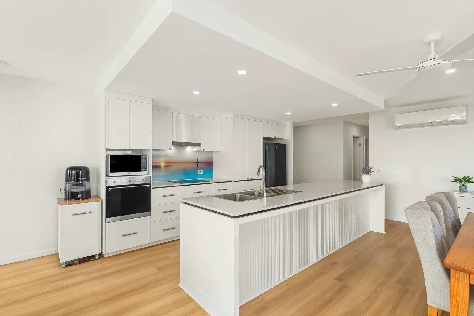 1. Kitchen.jpg