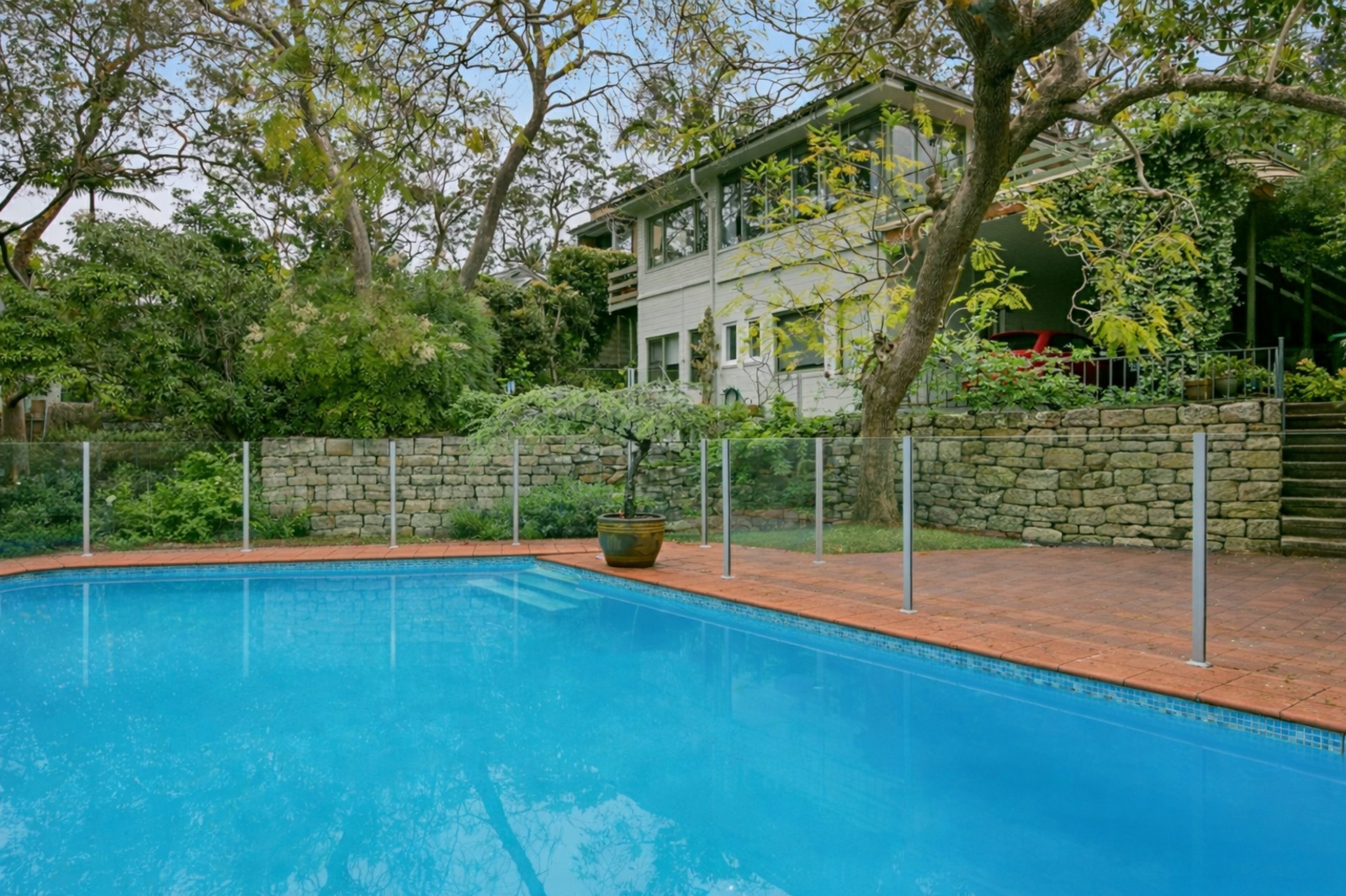 106 The Bulwark, CASTLECRAG