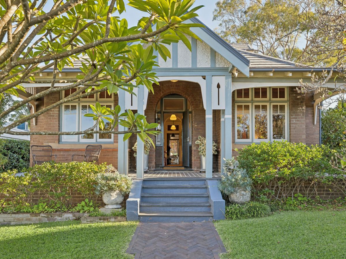 2 Victoria Street, Lilyfield - image 1