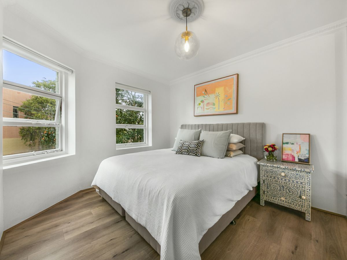 6/1 Glassop Street, Balmain - image 3