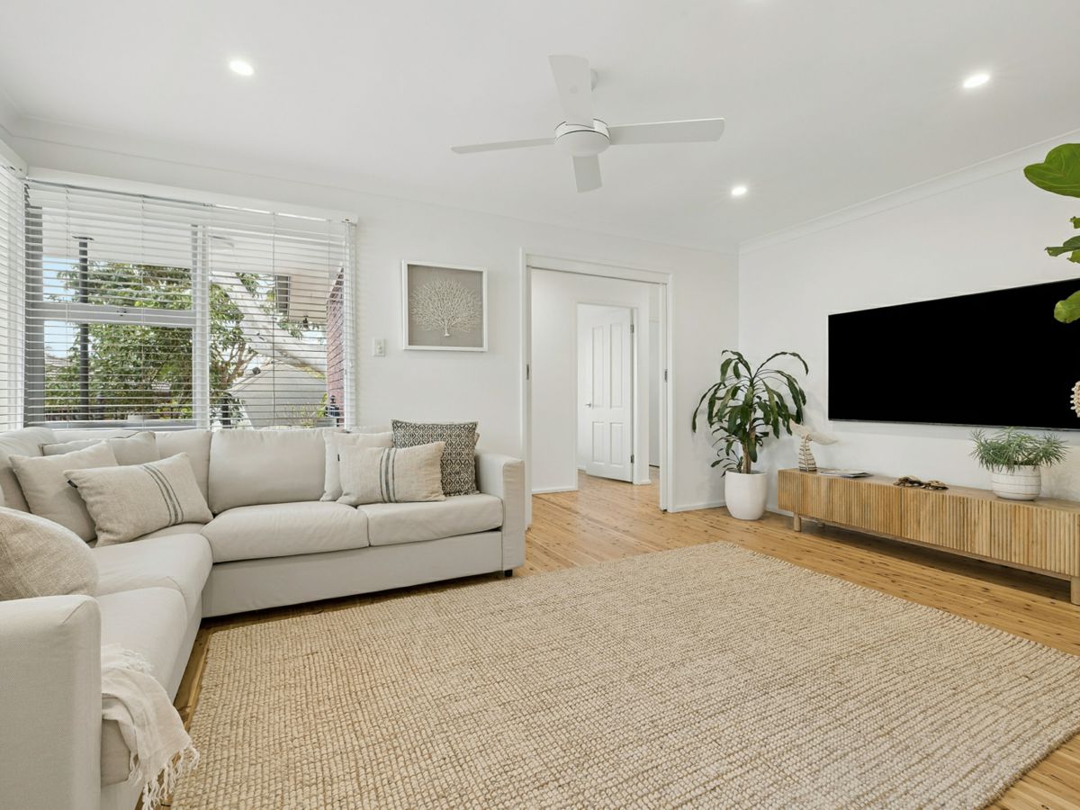 4 Collins Street, Rozelle - image 2