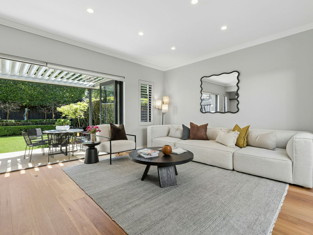 9A Easton Street, Rozelle - image 2