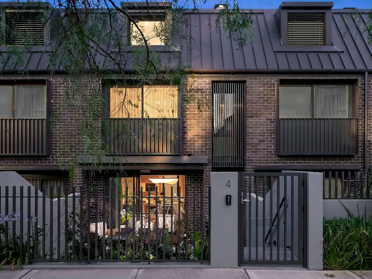 4/25 Wheatleigh Street, Crows Nest - image 1