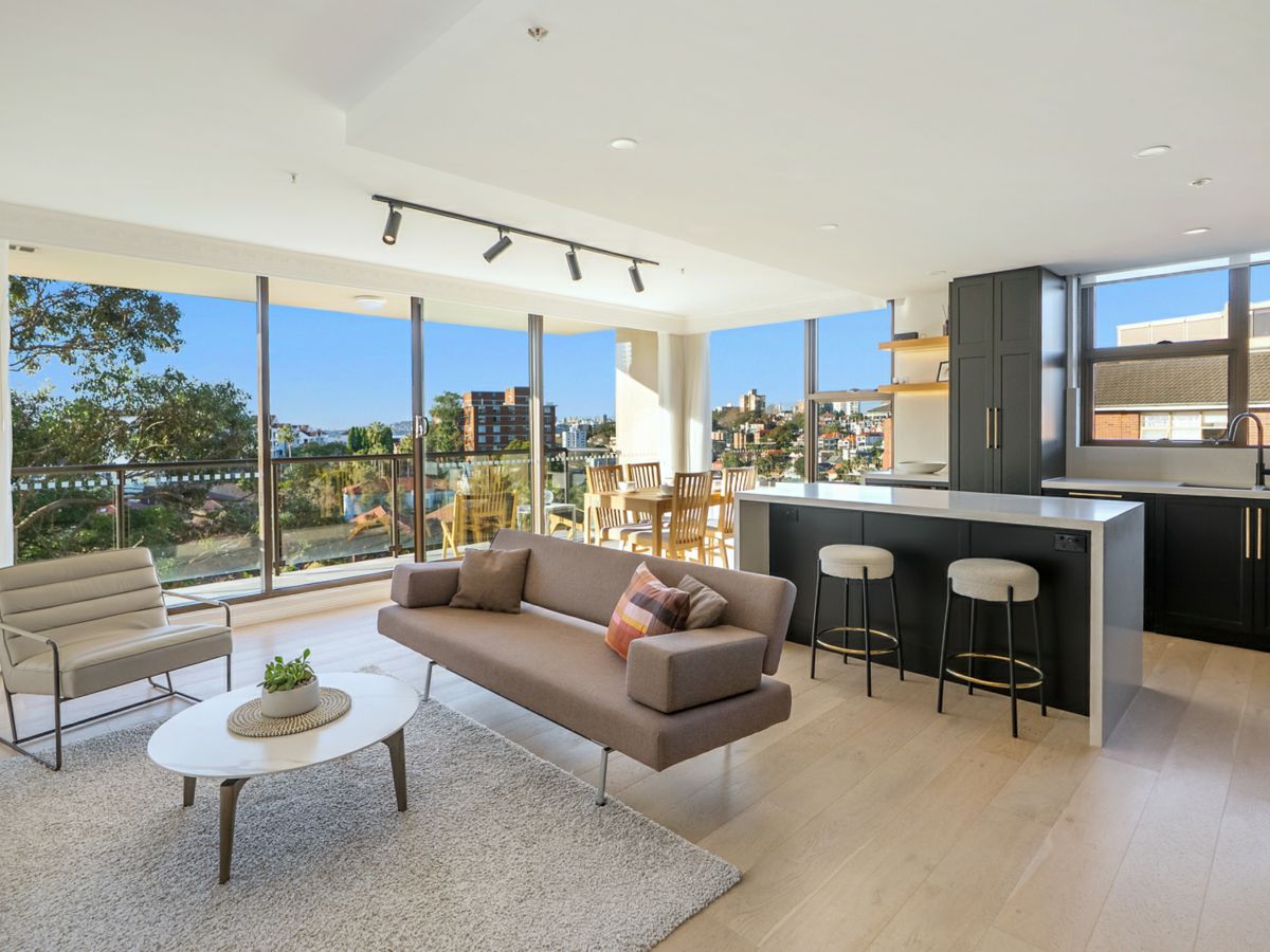 2B/50 Whaling Road, North Sydney - image 1