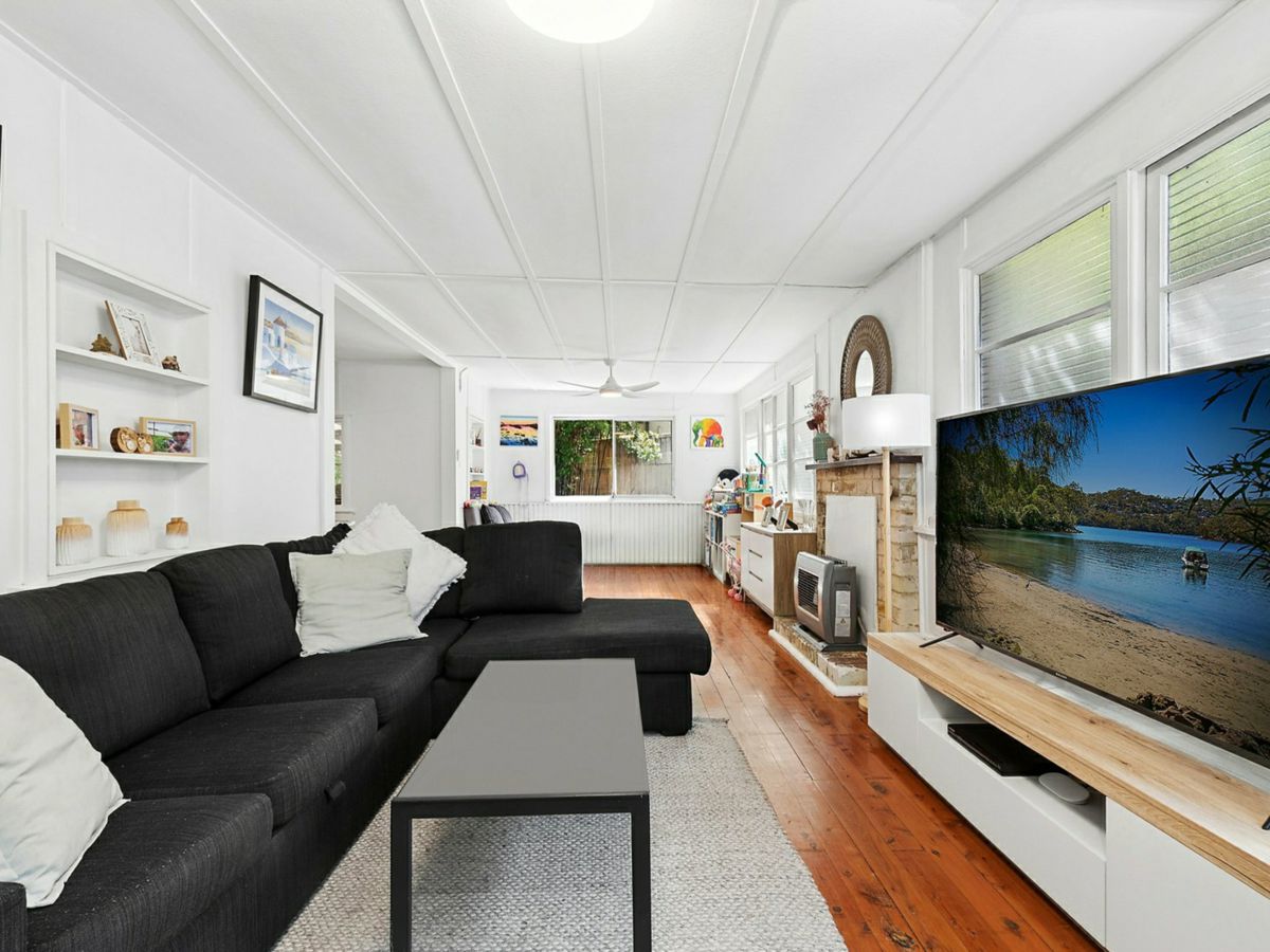 66 Starkey Street, Forestville - image 3