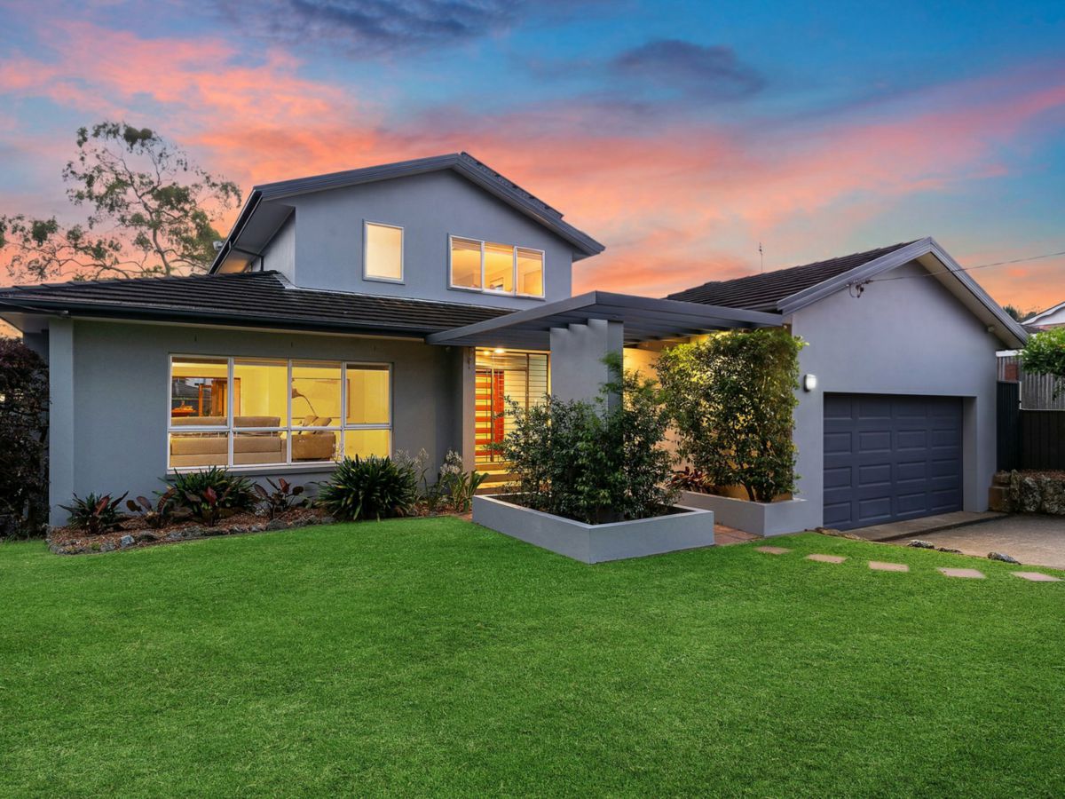 51 Peacock Parade, Frenchs Forest - image 2
