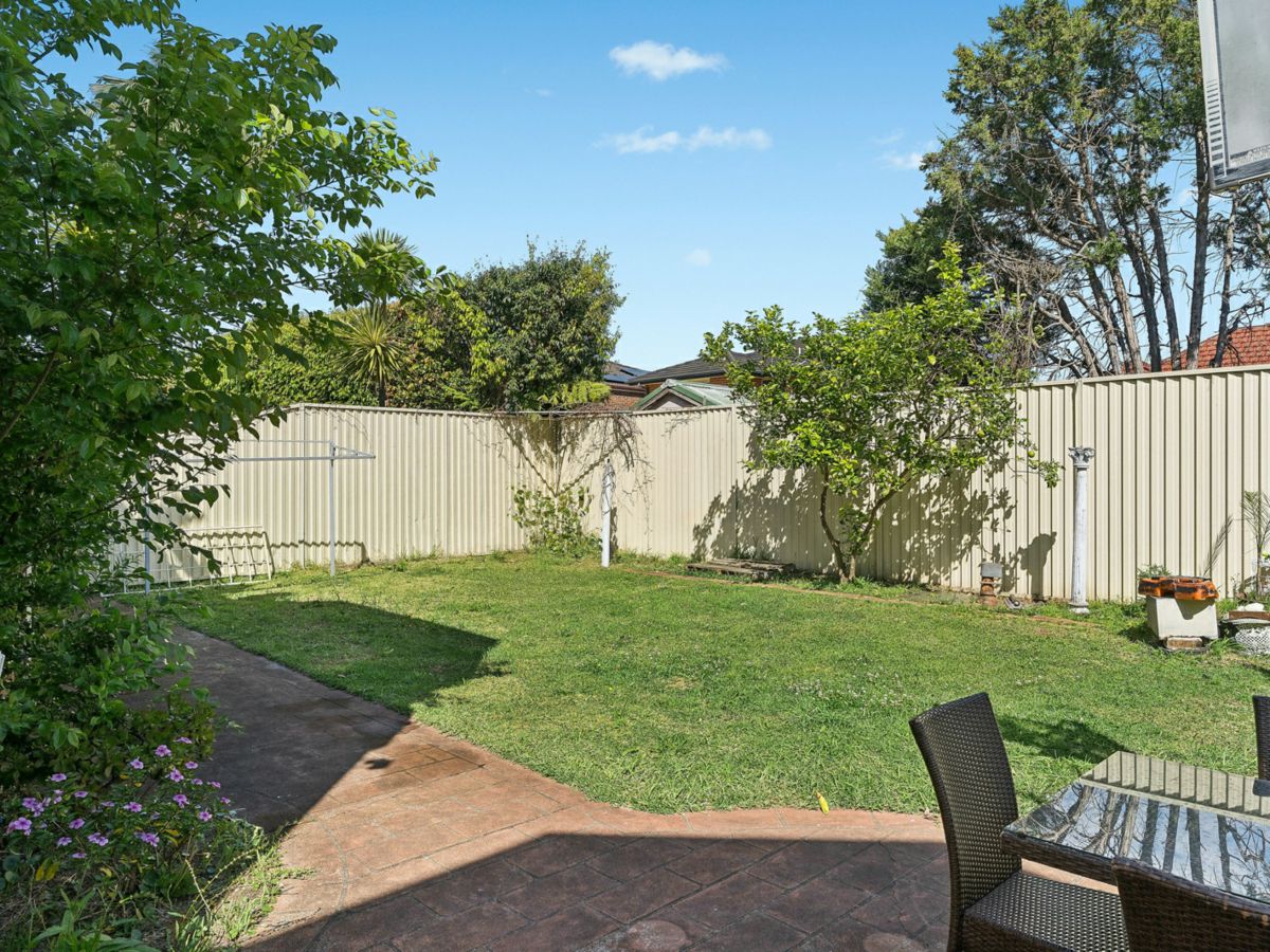 66 Sutherland Street, Mascot - image 2