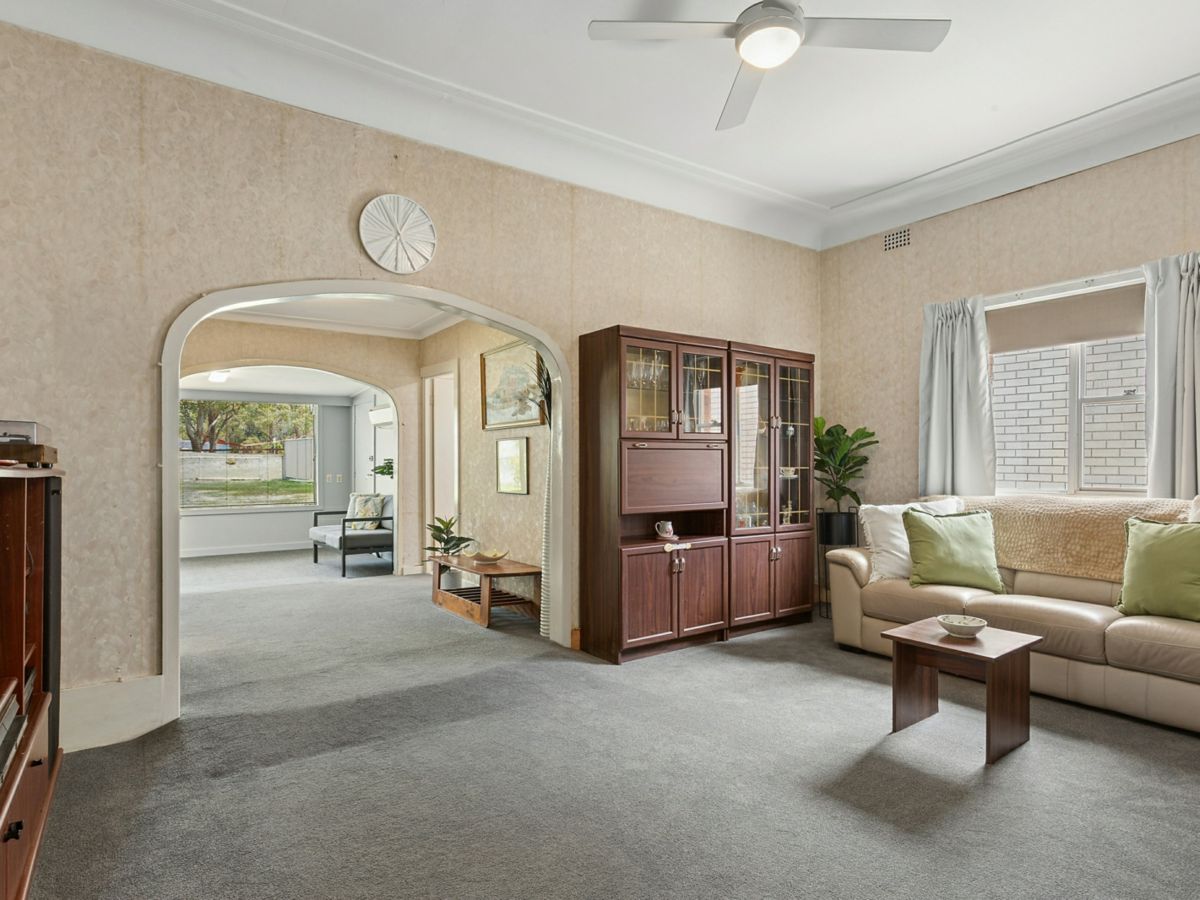 34 Dent Street, Botany - image 3