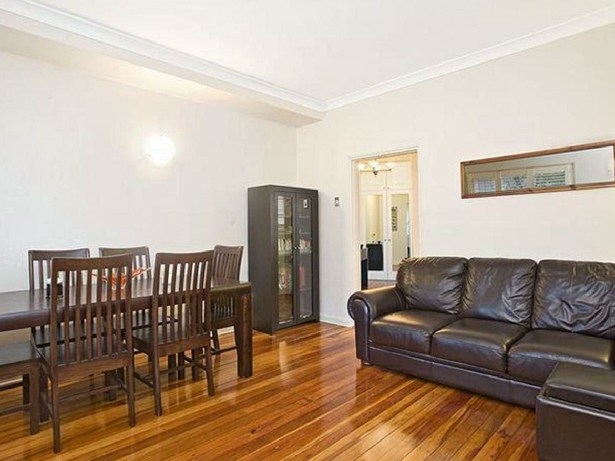 4/2B Darling Point Road, Darling Point - image 3