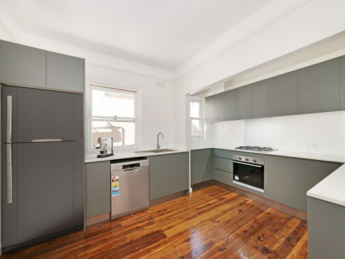6/35 Fletcher Street, Tamarama - image 3