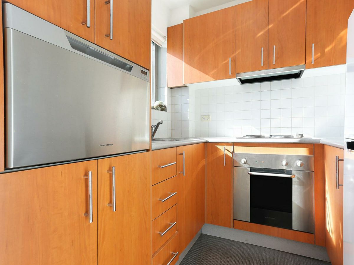 2/65 Holtermann Street, Crows Nest - image 3