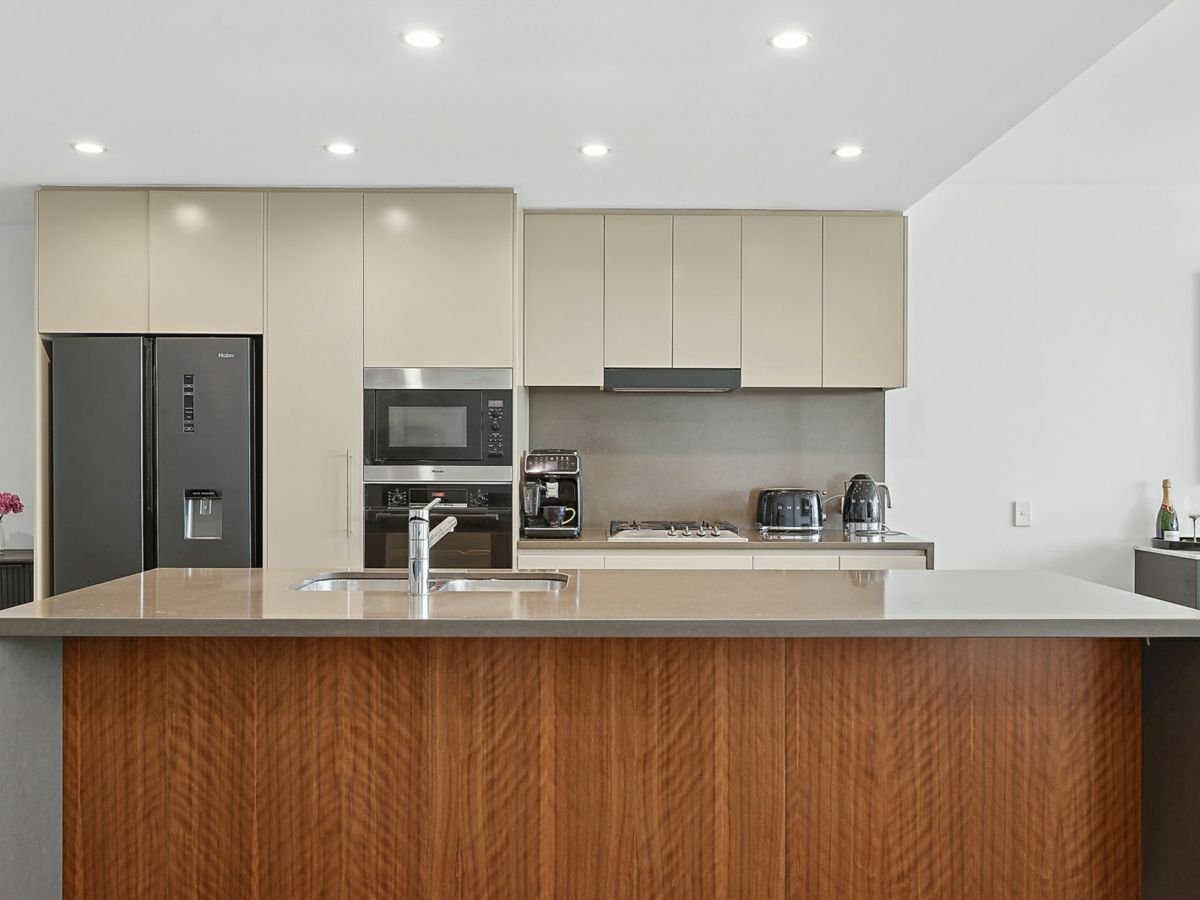 601/26 Clarke Street, Crows Nest - image 3