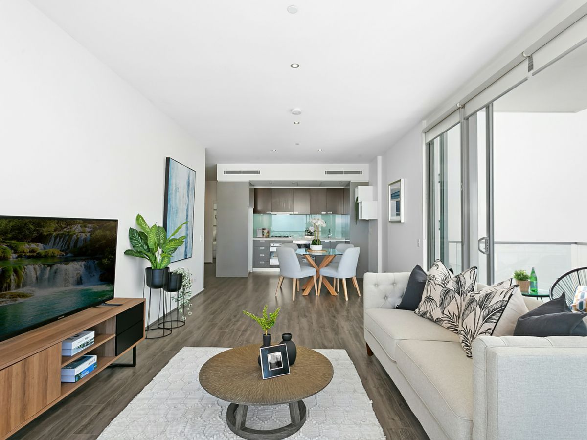 801E/599 Pacific Highway, St Leonards - image 2