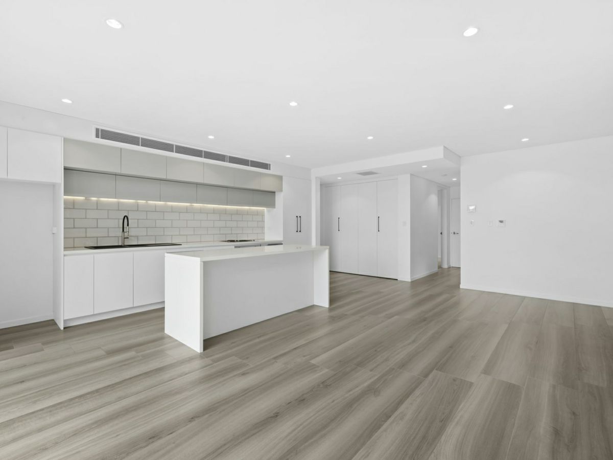 102/301 Miller Street, Cammeray - image 1