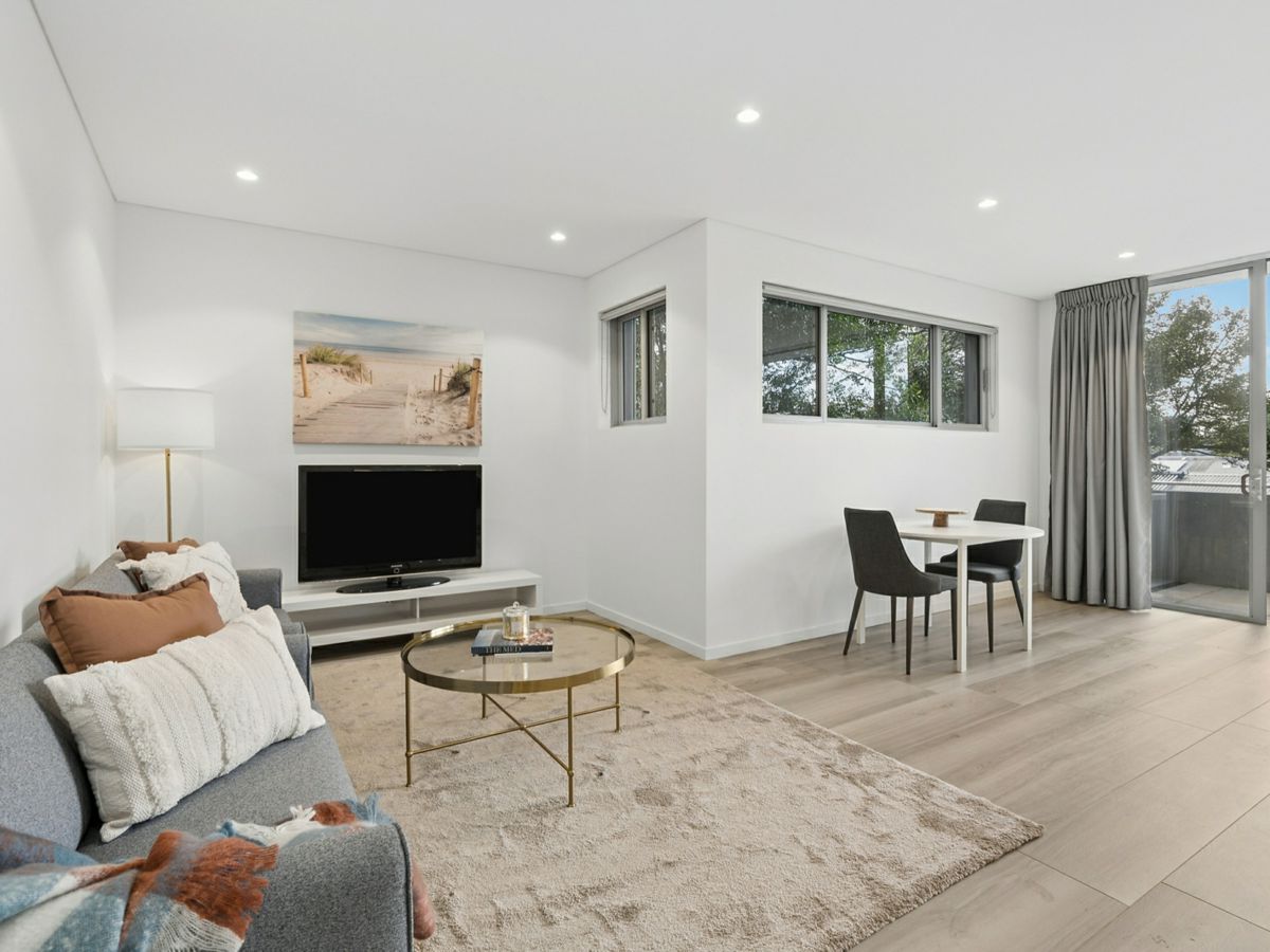 102/301 Miller Street, Cammeray - image 2