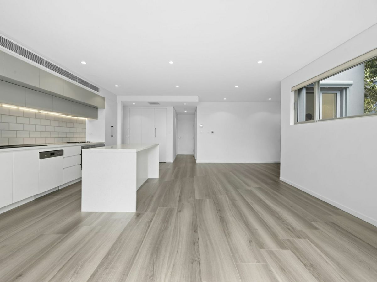 102/301 Miller Street, Cammeray - image 2