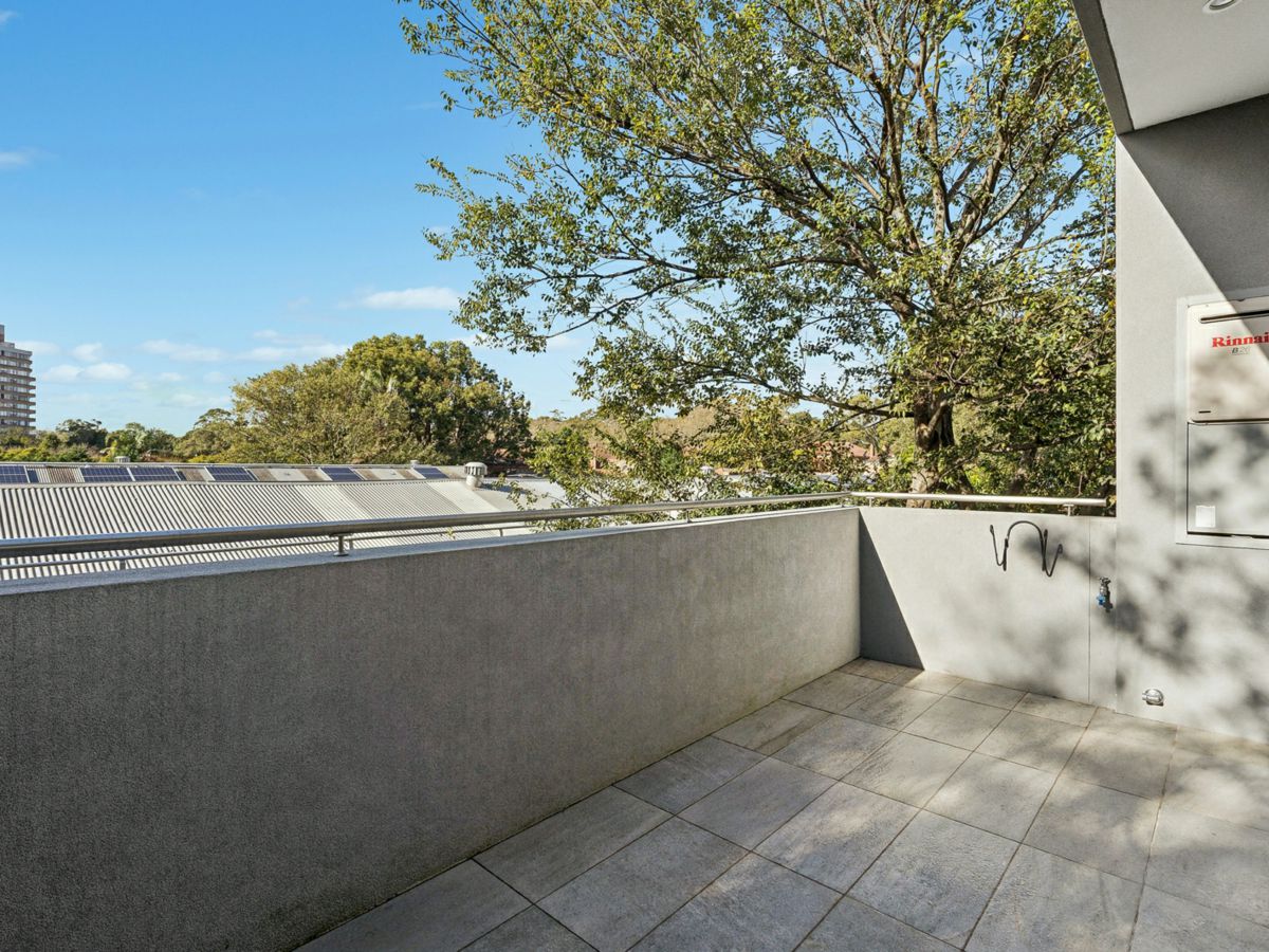 102/301 Miller Street, Cammeray - image 3