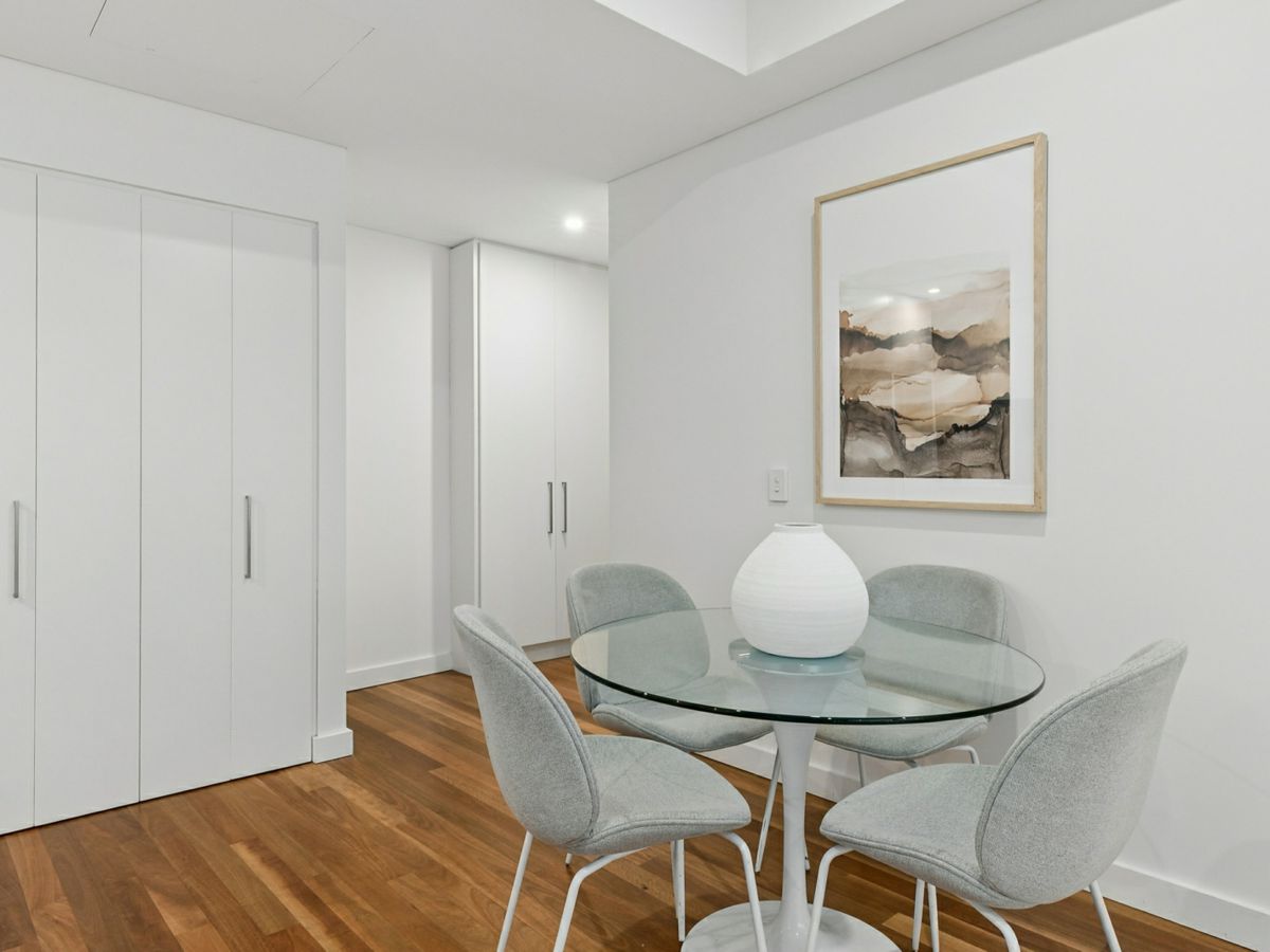 107/13 Eden Street, North Sydney - image 3