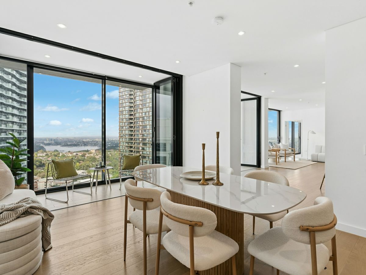 2007/10 Atchison Street, St Leonards - image 2