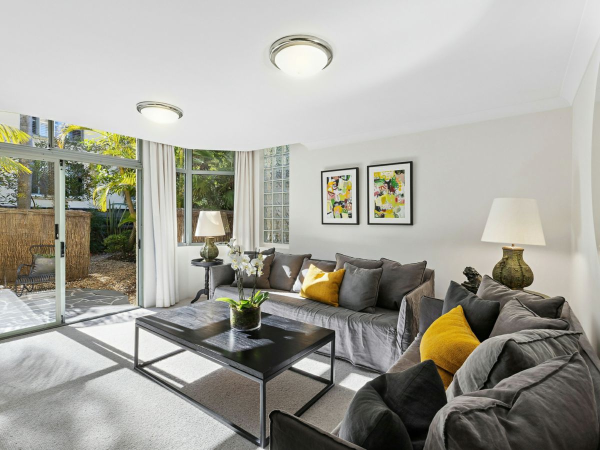 18/1 Amherst Street, Cammeray - image 1
