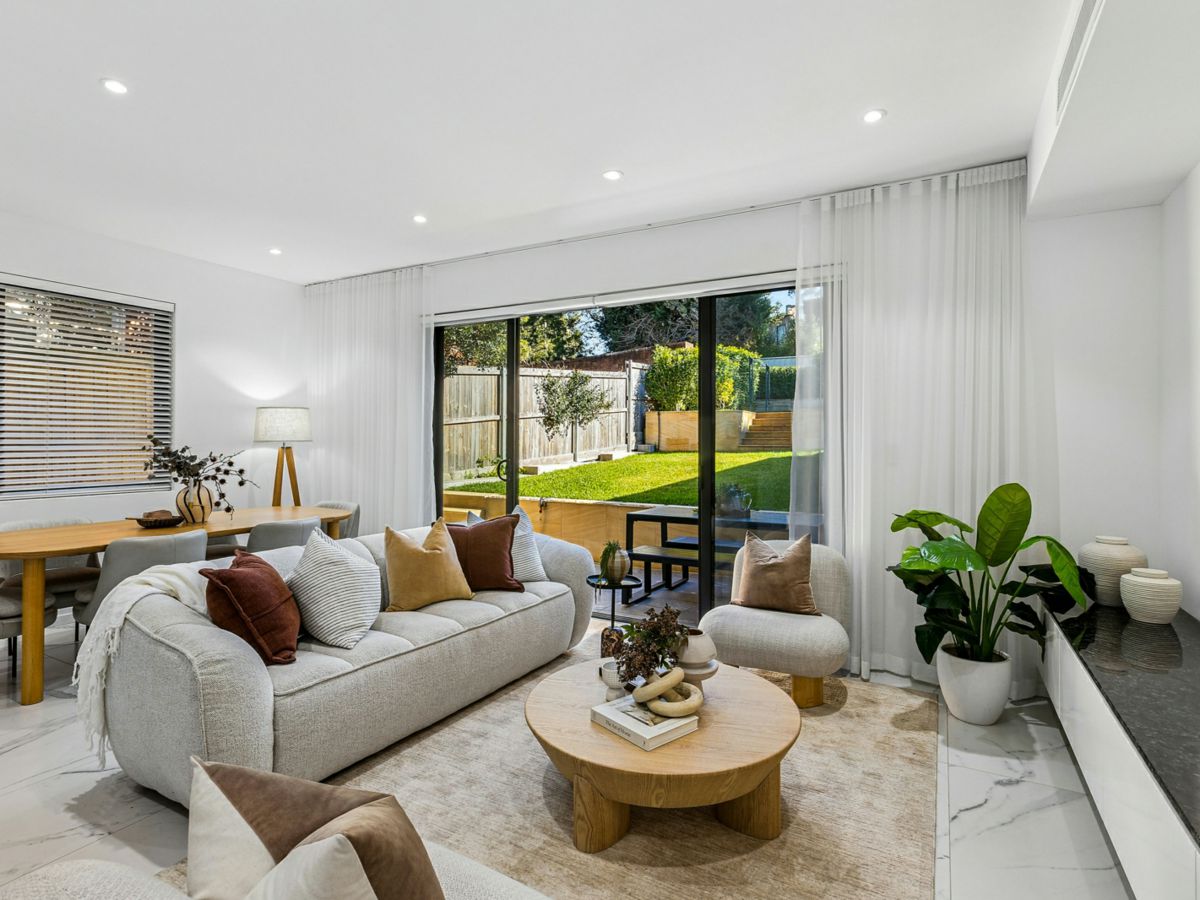 357A Sailors Bay Road, Northbridge - image 1