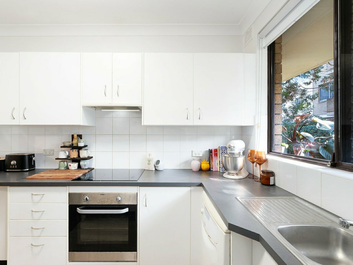 1/1 Church Street, Willoughby - image 2