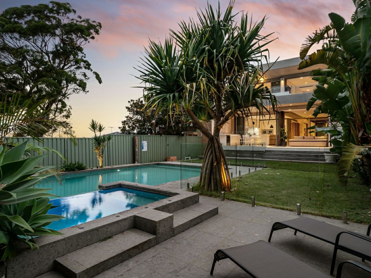 7 Clare Street, Sylvania - image 2