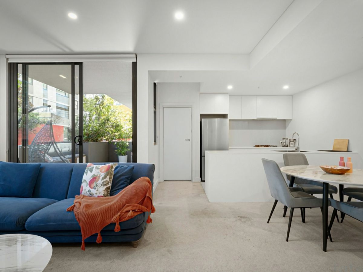 205/213 Princes Highway, Arncliffe - image 2