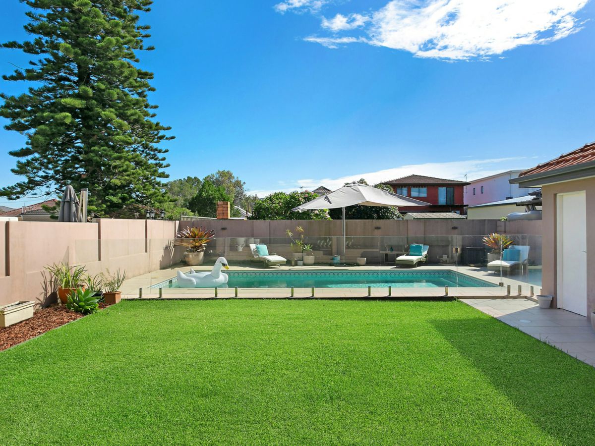 19 Bath Street, Monterey - image 3
