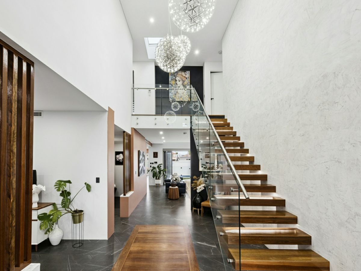 109 Barton Street, Monterey - image 3