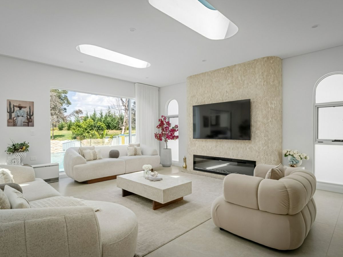 4 Burradoo Road, Beverly Hills - image 3